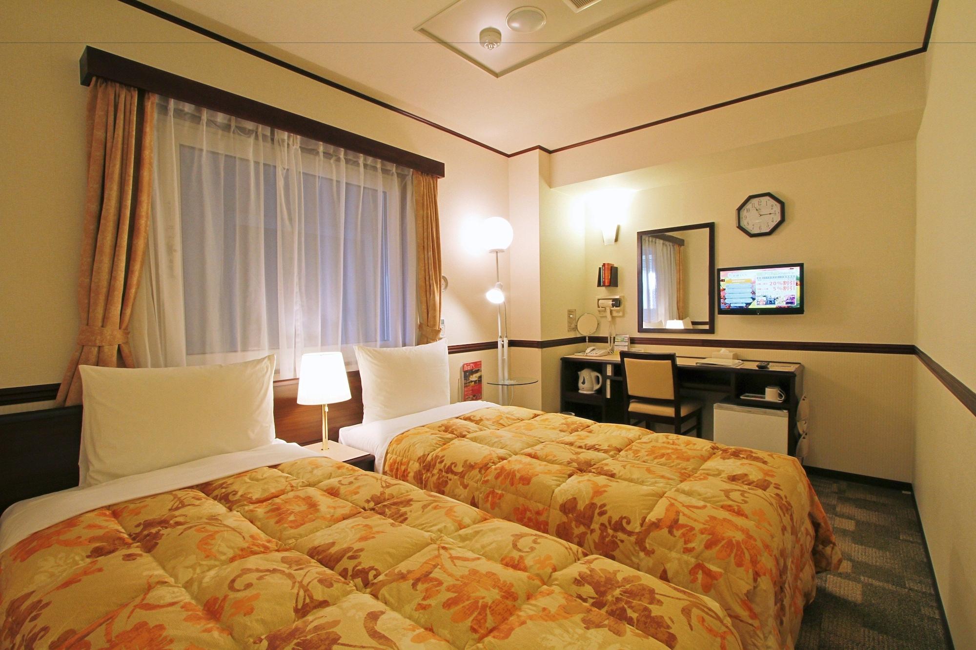 Toyoko Inn Tokyo Eki Shin Ohashi Mae Exterior photo